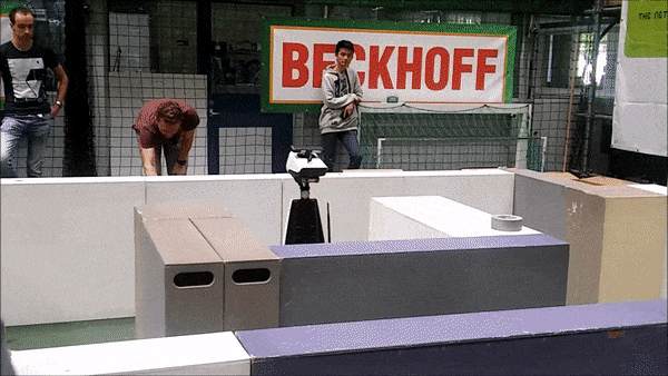 File:Maze Challenge Second Attempt.gif